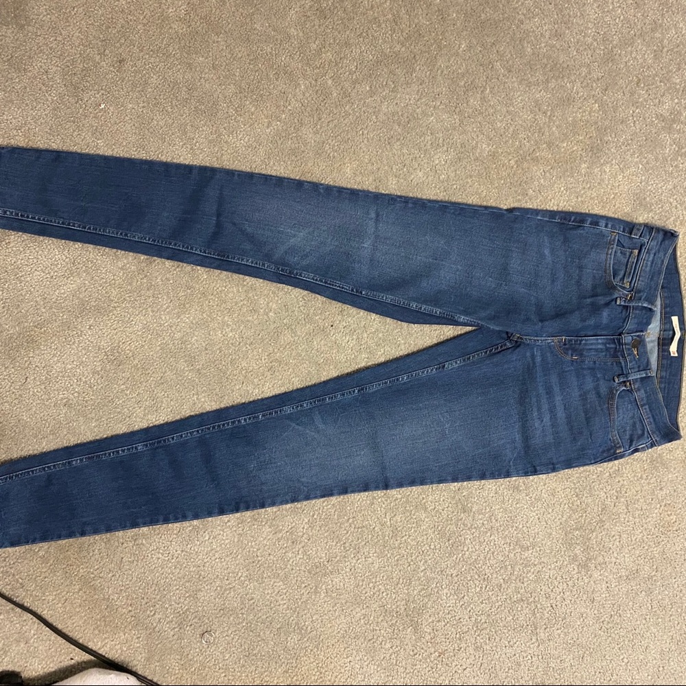 Blue Levi skinny jeans